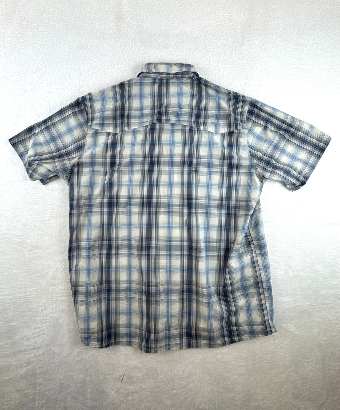 Patagonia Men’s Sun Stretch Fishing Shirt Blue Plaid Short Sleeve Large