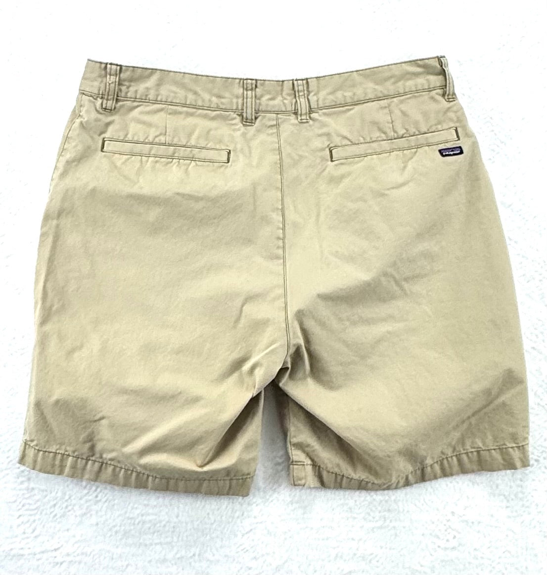 Patagonia Organic Cotton Shorts – Khaki – Men’s 33