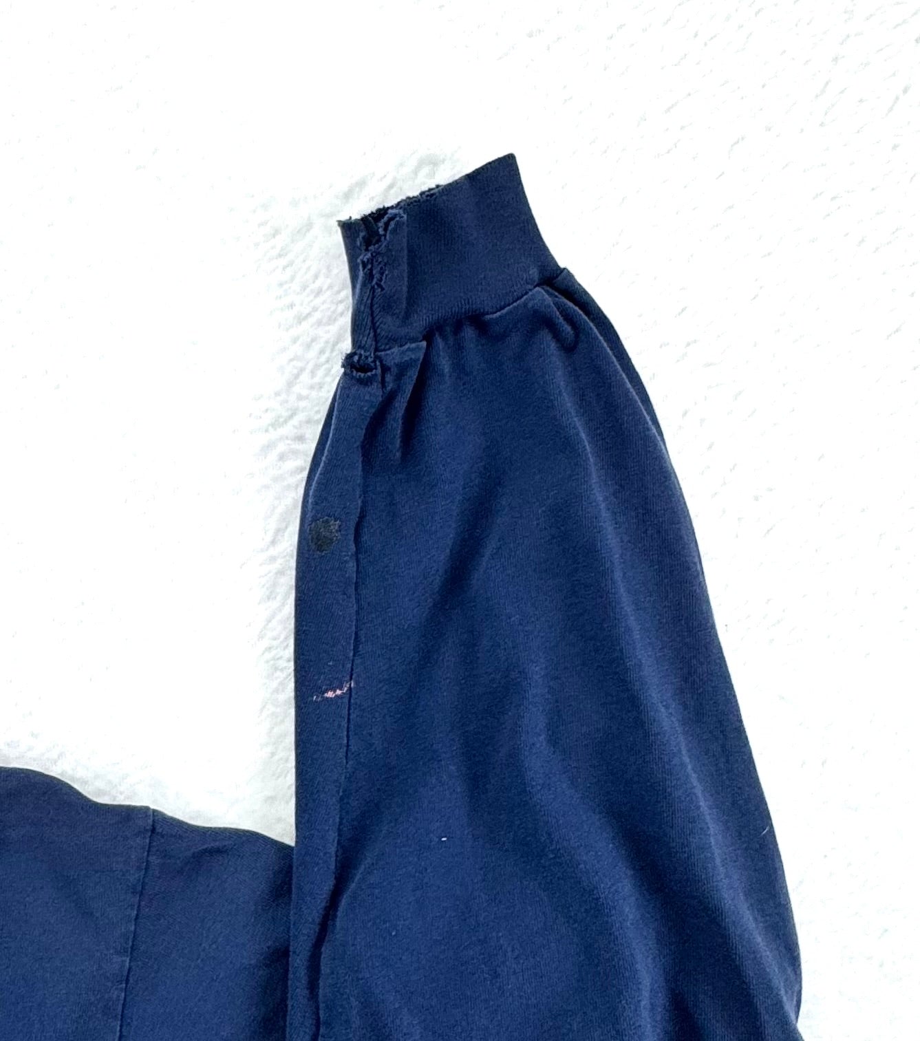 Vintage Burton Snowboards Triangle Logo Long Sleeve – Navy – Distressed – XL