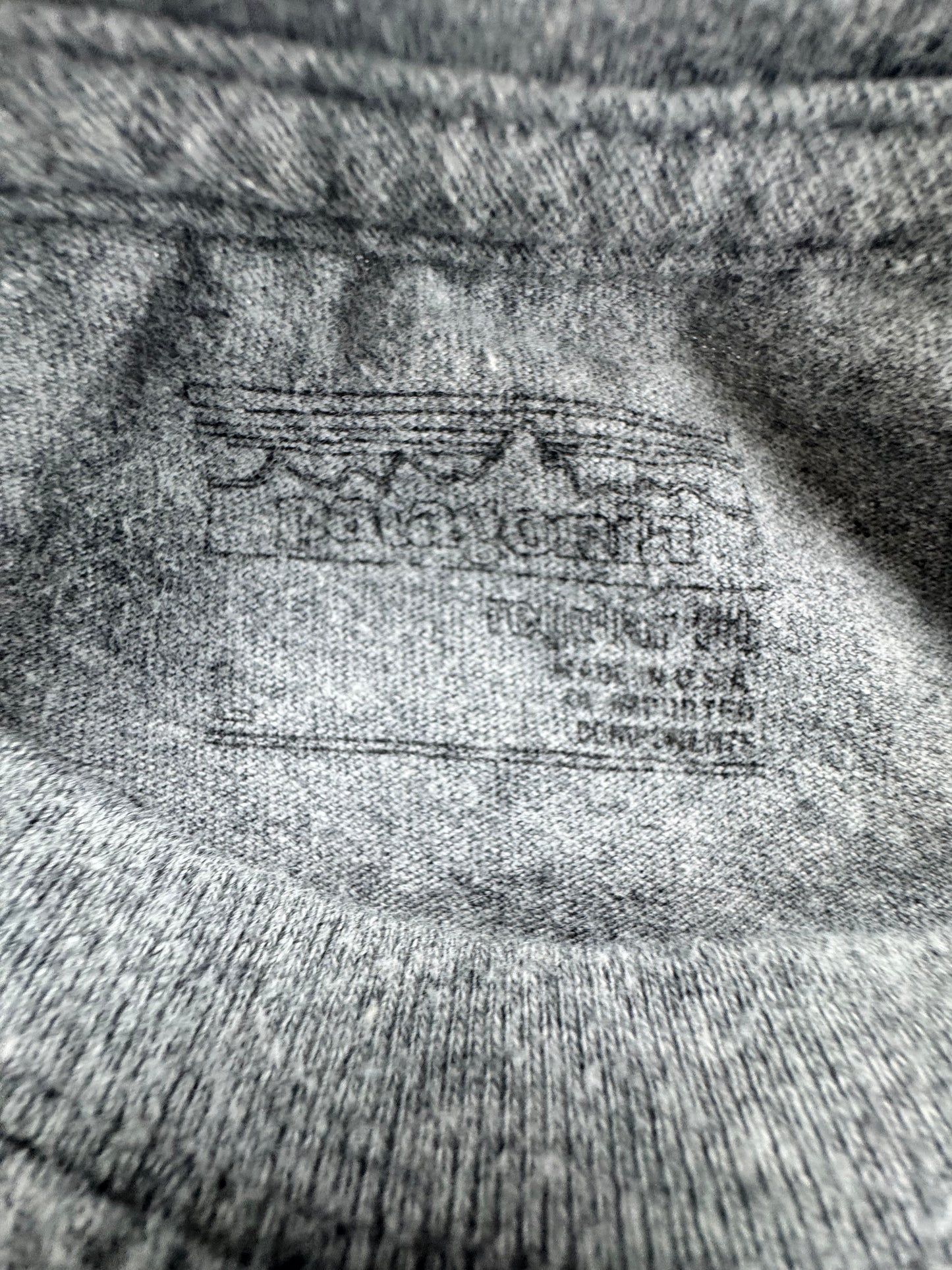 Patagonia Organic Cotton Graphic T-Shirt – Gray – Men’s Large – Made in USA