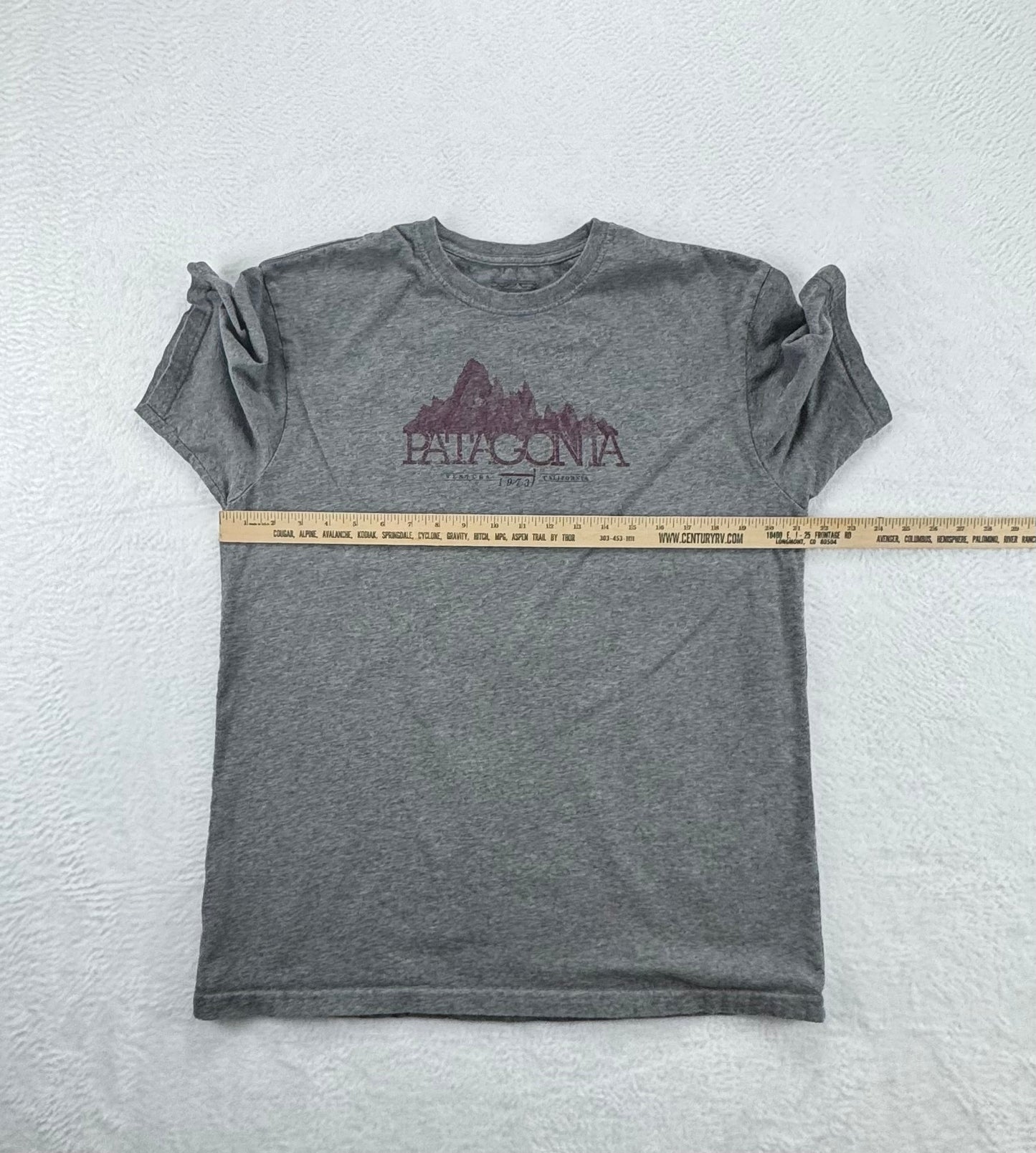 Patagonia Organic Cotton Graphic T-Shirt – Gray – Men’s Large – Made in USA