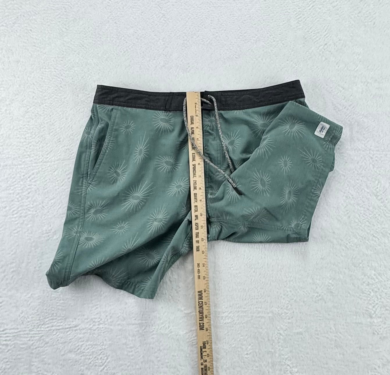 Katin Sunburst Surf Trunks – Sage Green – Size 33 – Recycled Stretch Boardshorts