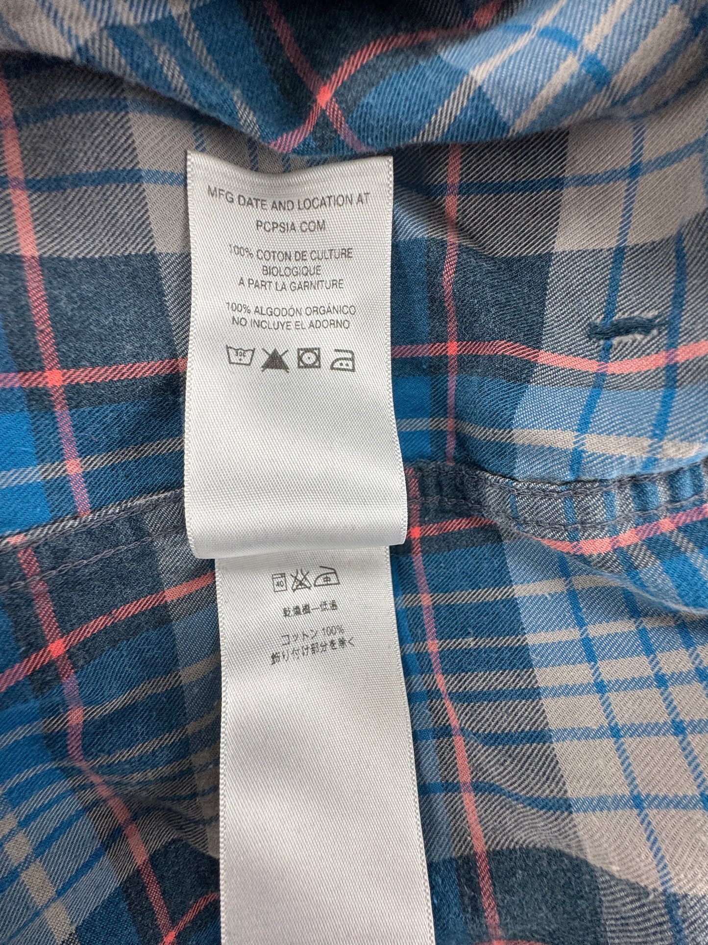 Patagonia Men’s Organic Cotton Plaid Button-Down Shirt – Blue – Large – Lightweight