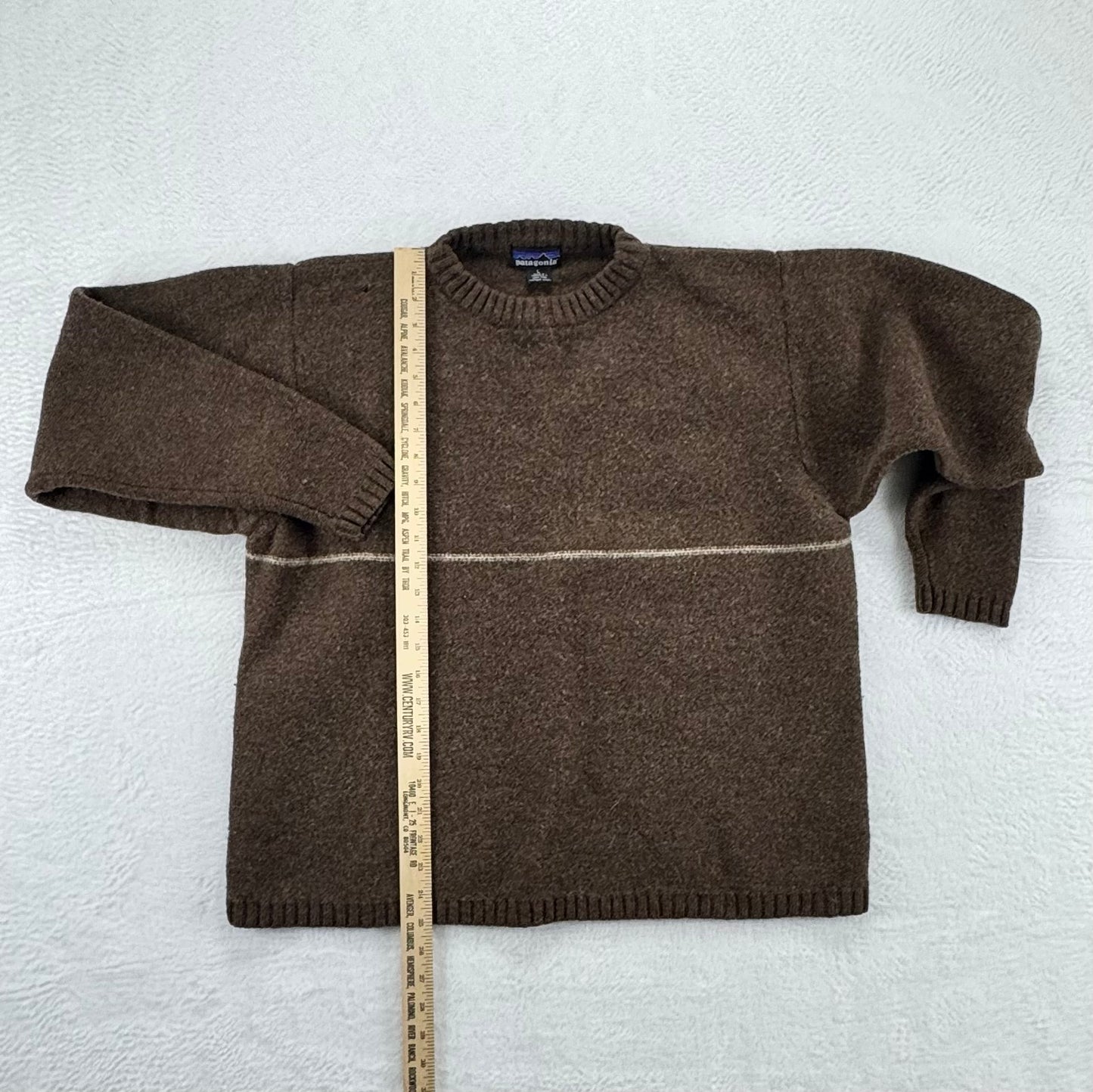 Vintage Patagonia Men's 100% Wool Crewneck Sweater – Made in Hong Kong – Brown – Men’s Large