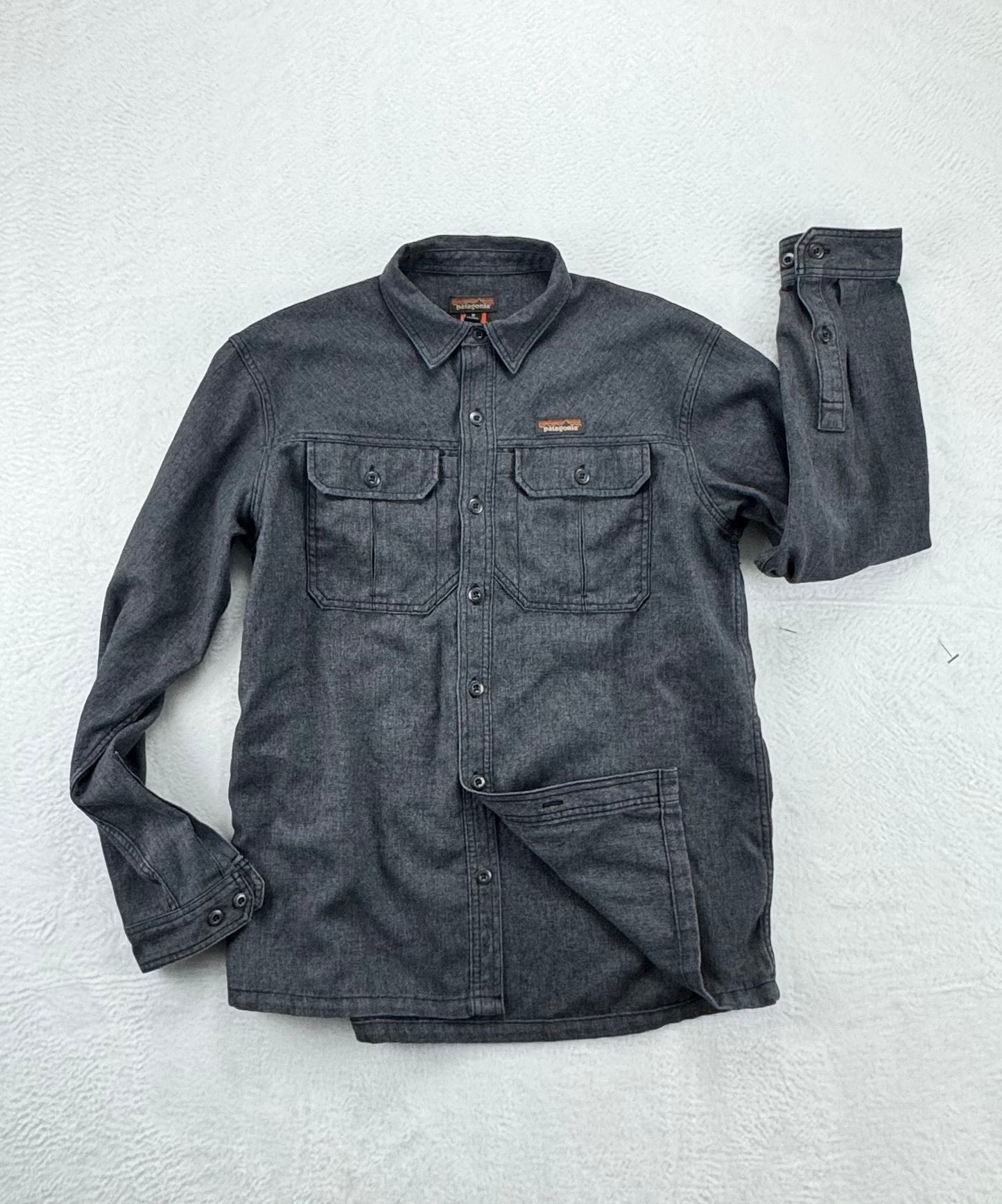 Patagonia Men’s Farrier Long Sleeve Work Shirt – Ink Black – Medium (Fits Large)