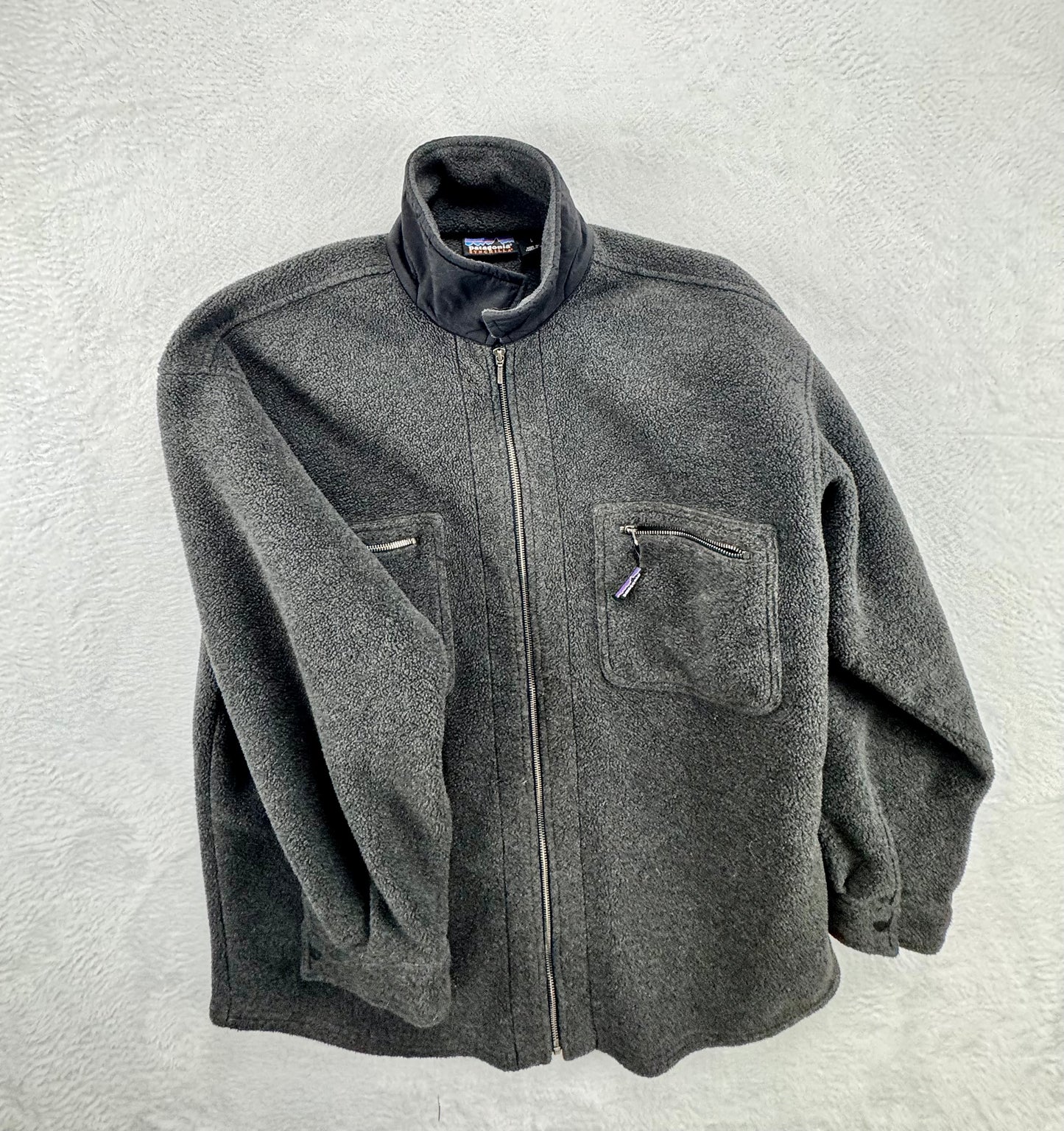 Vintage Patagonia Synchilla Chore Jacket – Made in Canada – Men’s Large – Charcoal