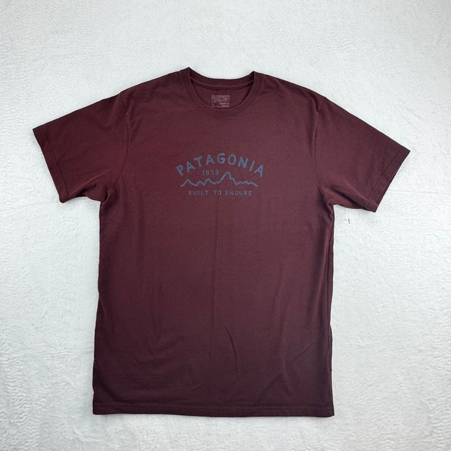 Patagonia Built to Endure Graphic T-Shirt Burgundy Organic Blend Men's Large