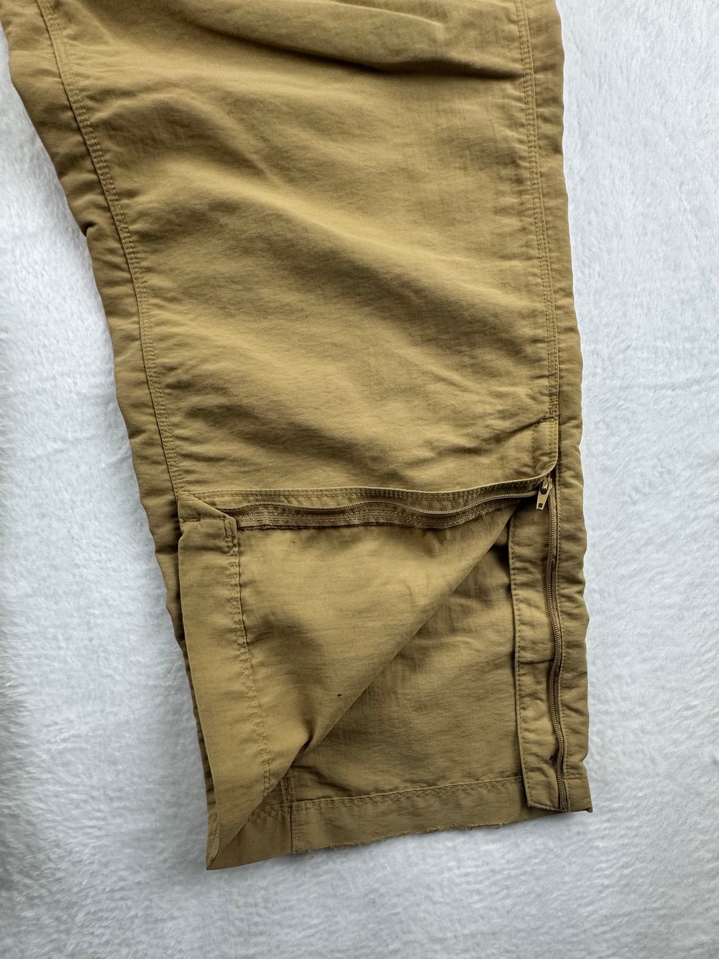 The North Face Men’s Convertible Cargo Hiking Pants – Khaki – Large