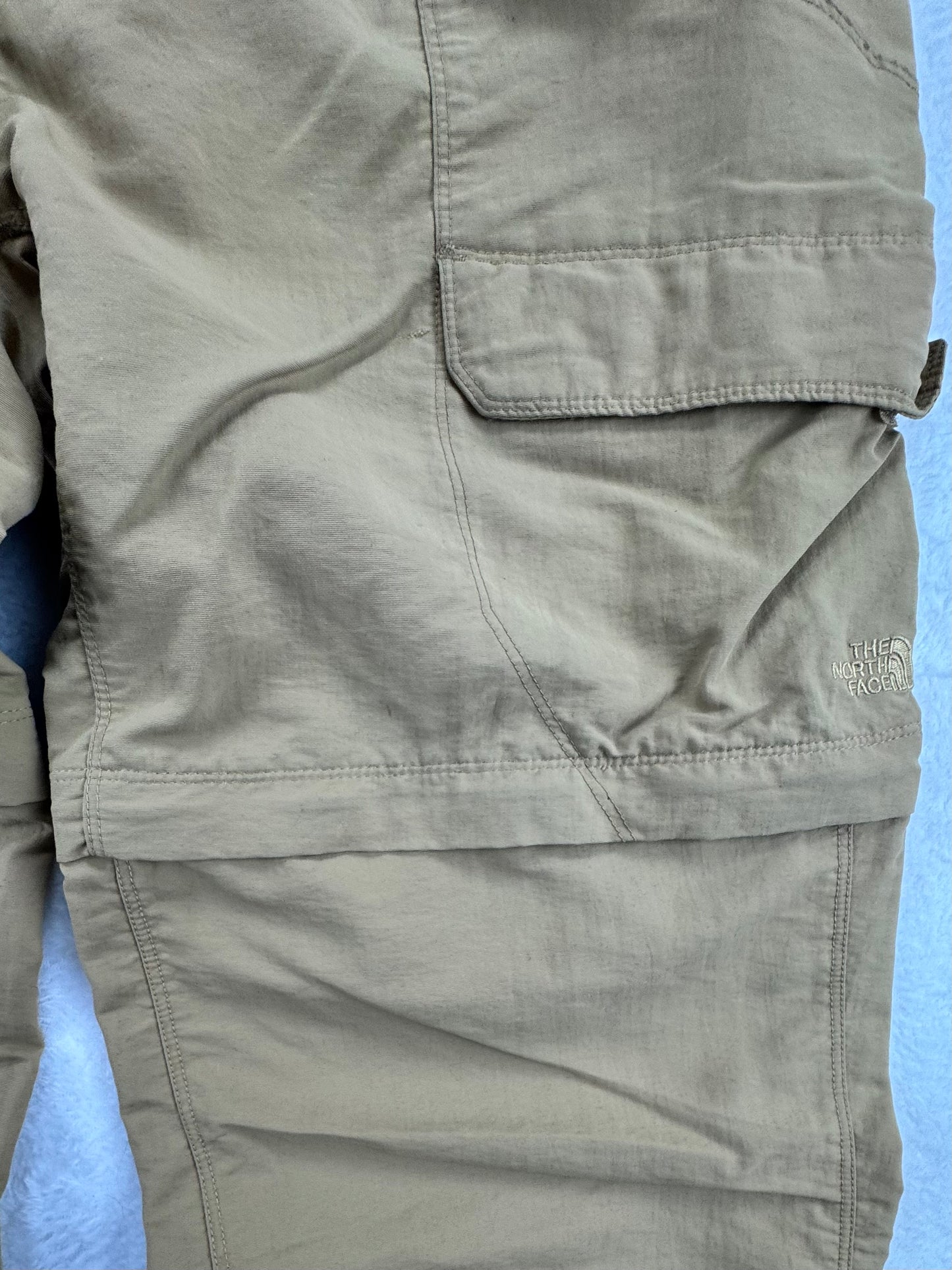 The North Face Men’s Convertible Cargo Hiking Pants – Khaki – Large
