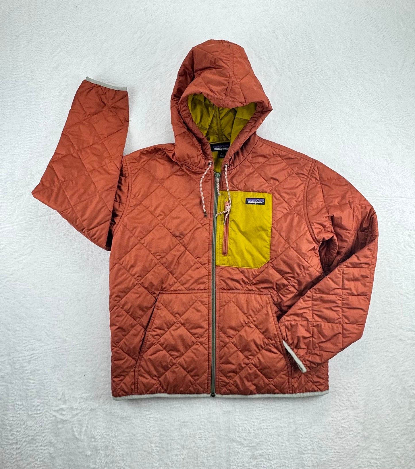 Patagonia Diamond Quilted Bomber Hoody Woman's Large Rust Mustard