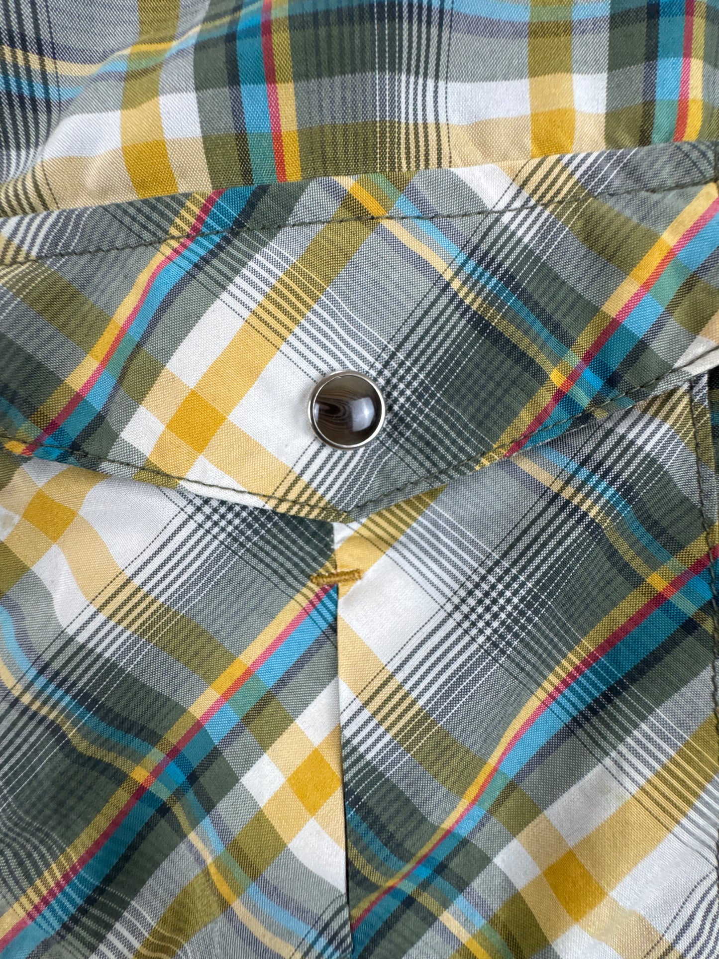 KÜHL Men’s Plaid Technical Shirt Green Yellow Pearl Snap Short Sleeve Large