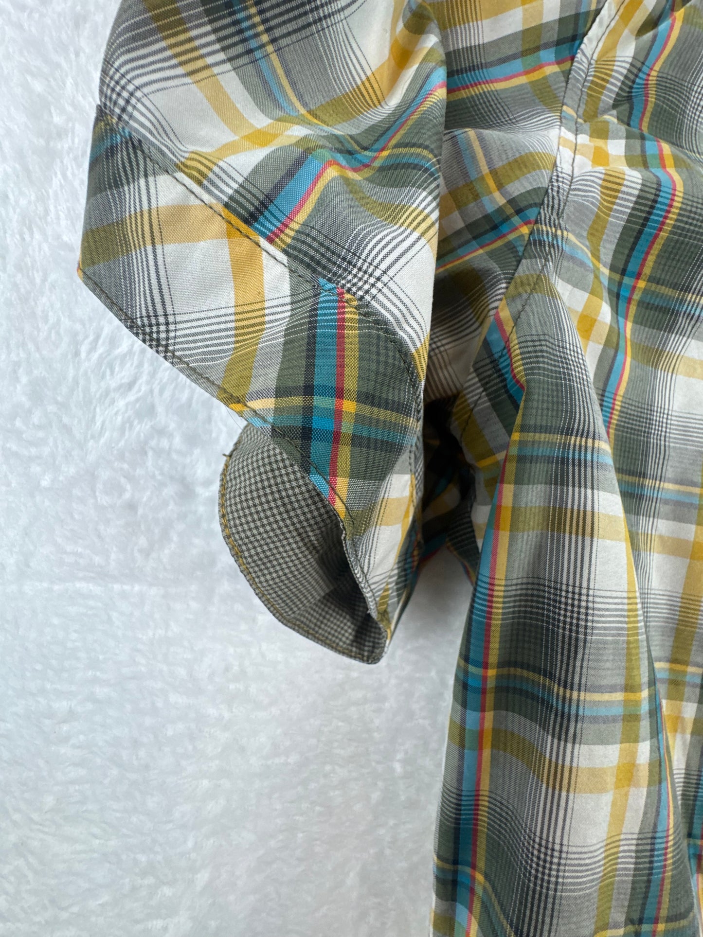 KÜHL Men’s Plaid Technical Shirt Green Yellow Pearl Snap Short Sleeve Large