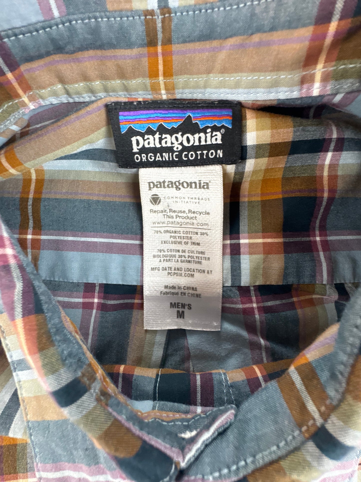Patagonia Men’s Fezzman Shirt Plaid Organic Cotton Blue/Brown Medium – Fall 2012