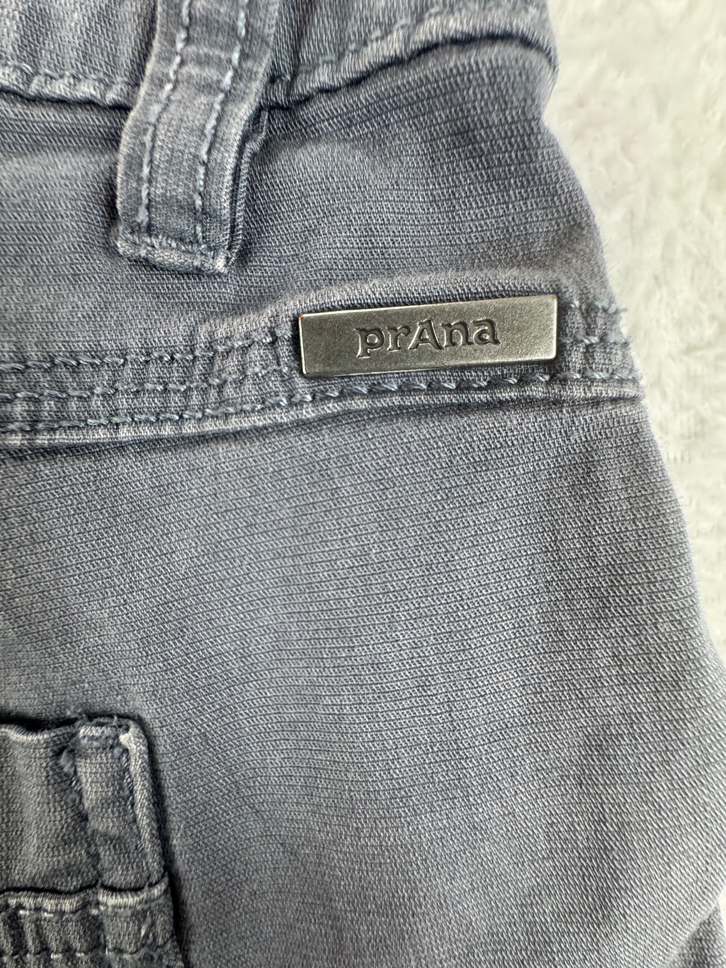 prAna Women’s Organic Cotton Outdoor Shorts Charcoal Gray Size 14/32
