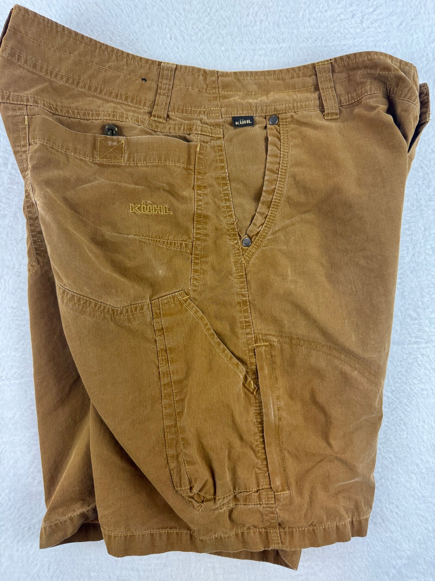 KÜHL Men’s Vintage Patina Dye Outdoor Shorts – Brown – 34