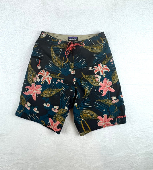 Patagonia Wavefarer Board Shorts Men's Size 29 Tropical Floral Print Black Pink Swim Trunks